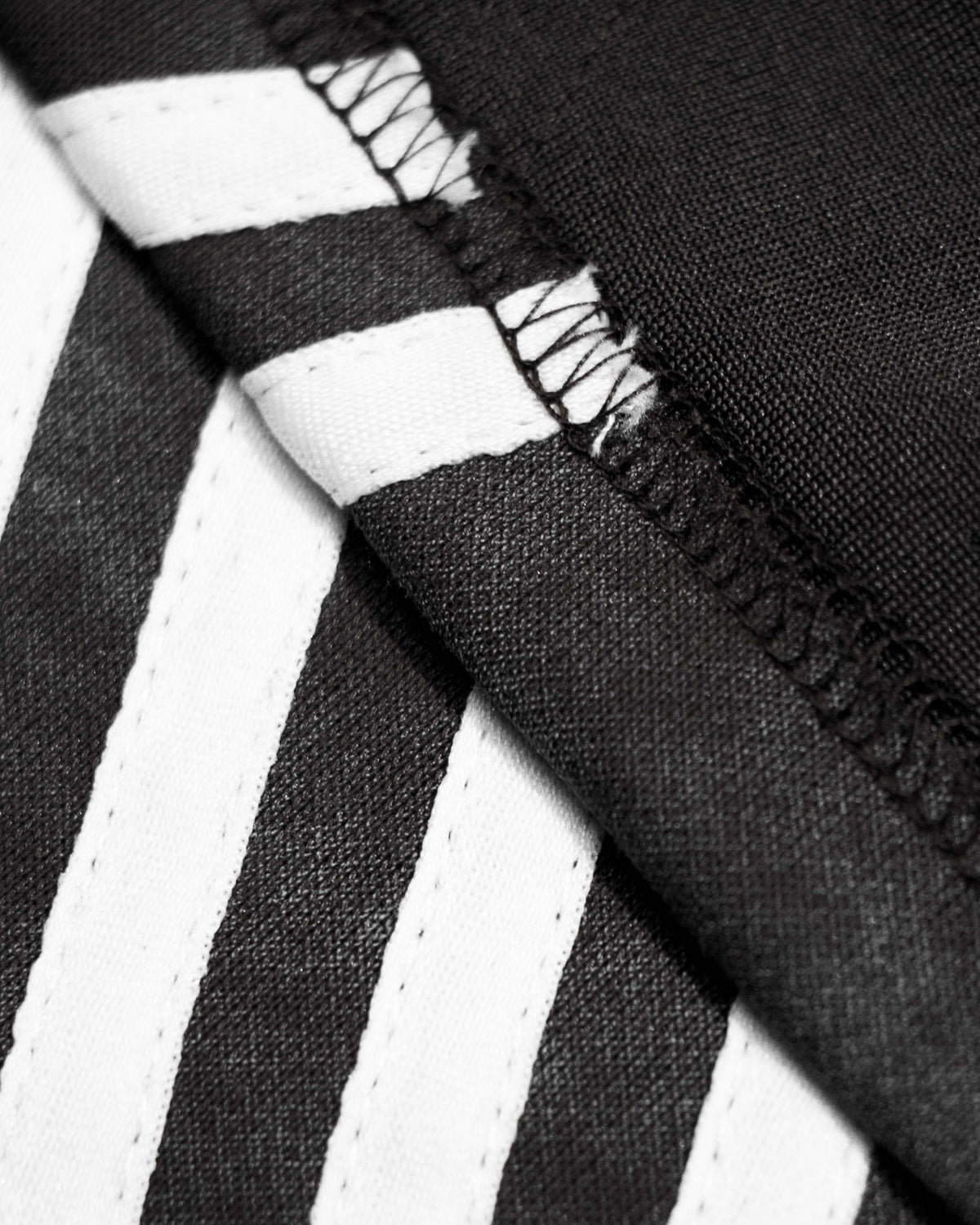 Drip Drop Joggers — Black